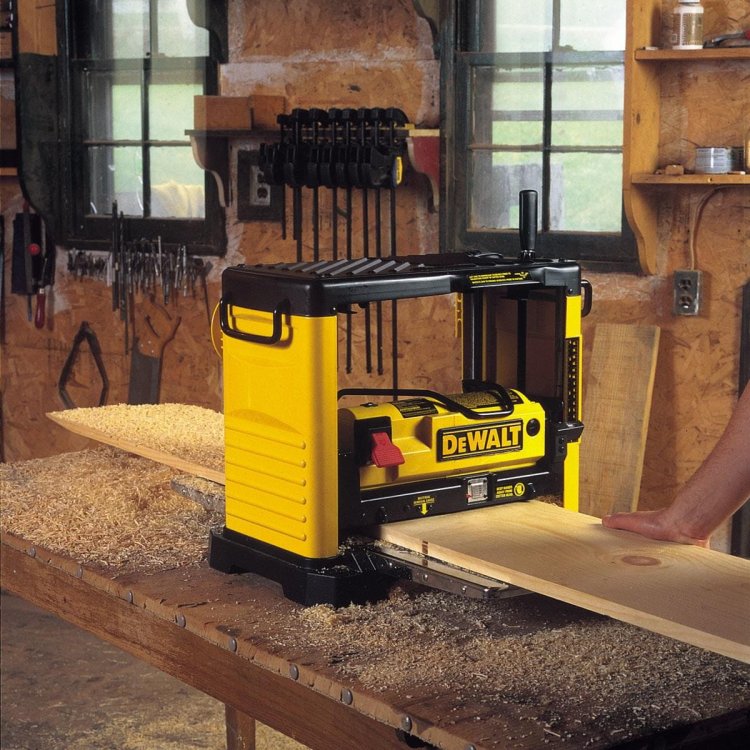 Strug grubościowy DeWalt DW733-QS