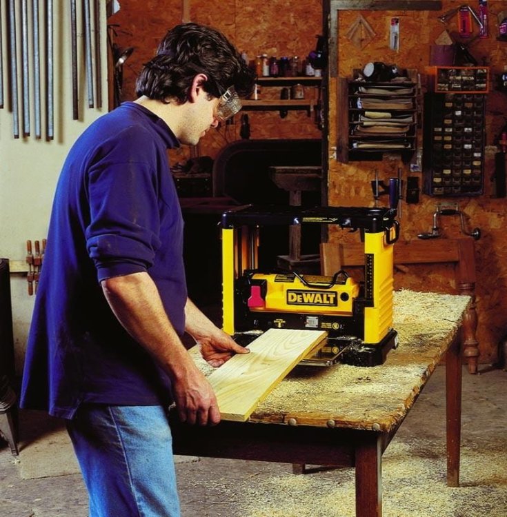 Strug grubościowy DeWalt DW733-QS