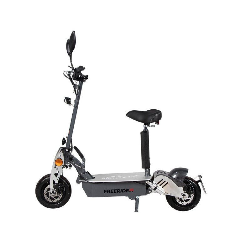 freeridex2hub_schwarz_eflux_start.jpg