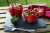 Mini Cocotte okrągły papryka STAUB 40500-325-0 - czerwony 470 ml