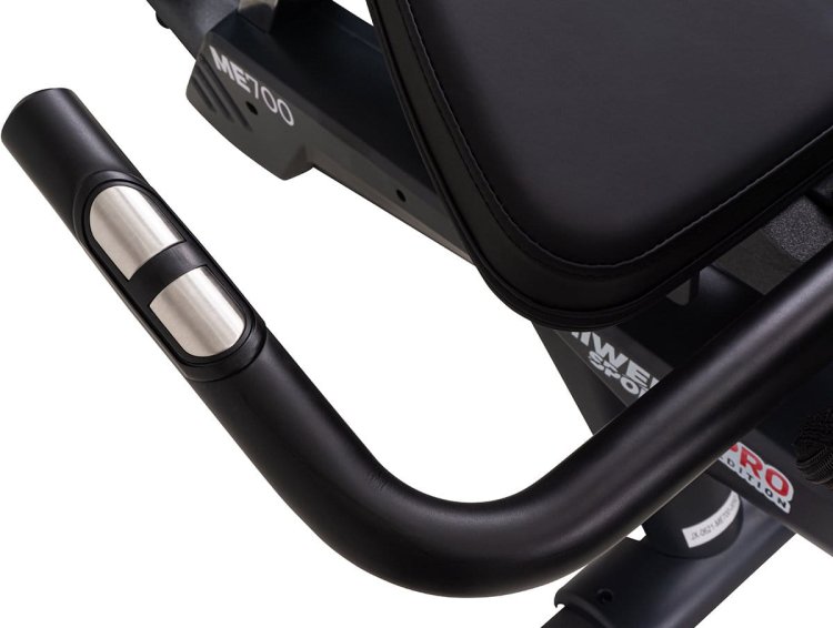 16_ergometer_miweba_sports_me700_pulssensor.jpg