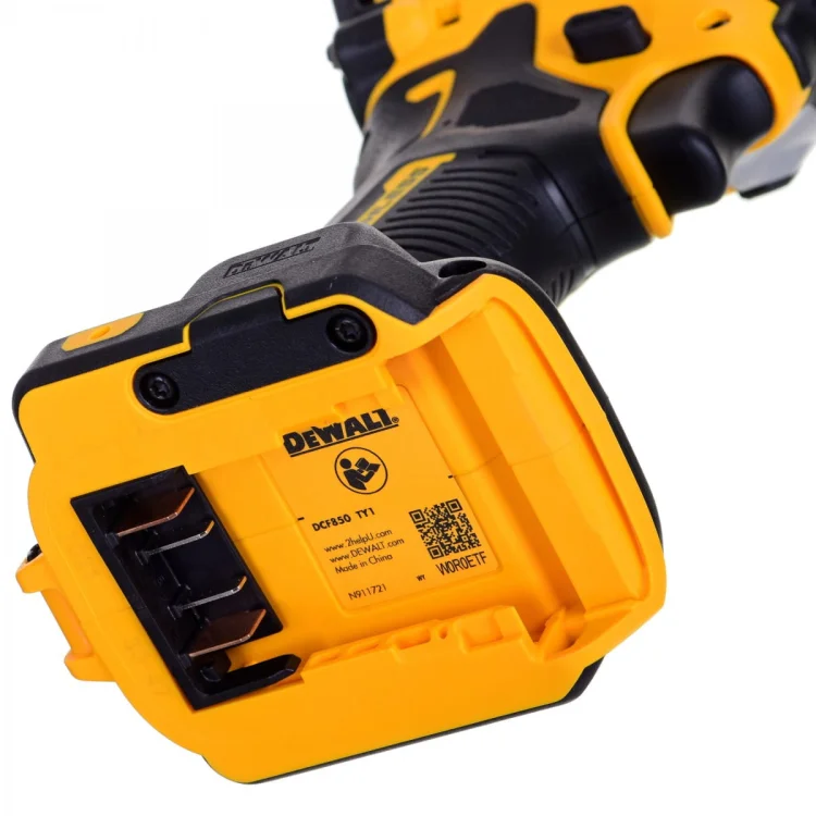 Zakrętarka udar.18V,2x5,0Ah DCF850P2T TSTAK DEWALT