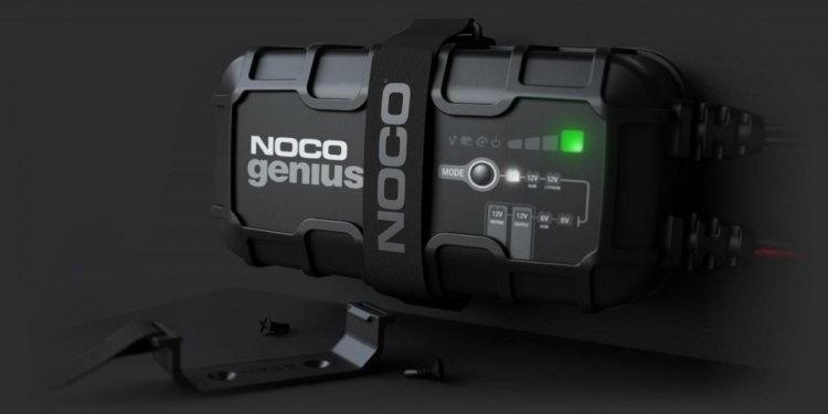 GENIUS10EU 10A Battery Charger