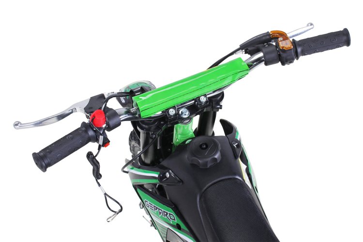 Actionbikes_Crossbike-Gepard-49cc_Gruen_5052303031383331332D3032_tank_OL_1620x1080.jpg