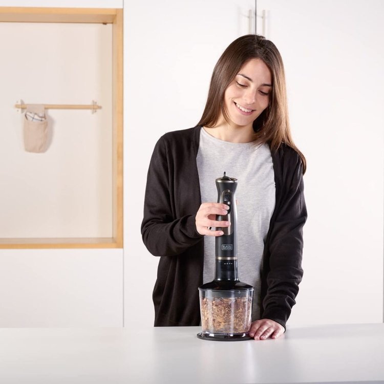 Blender ręczny Black+Decker BXHBA800E (800W)