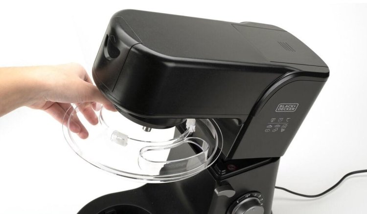 Robot planetarny Black+Decker BXKM1001E