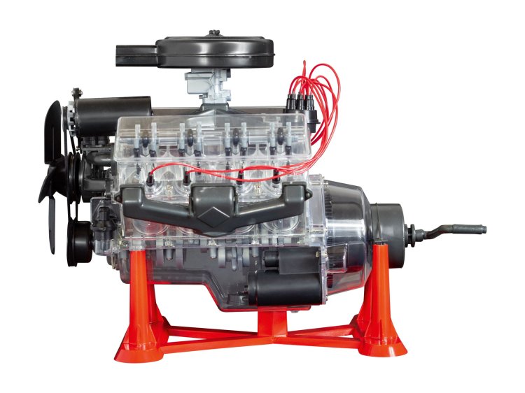 00460_Visible_V_8_Engine_03.jpg