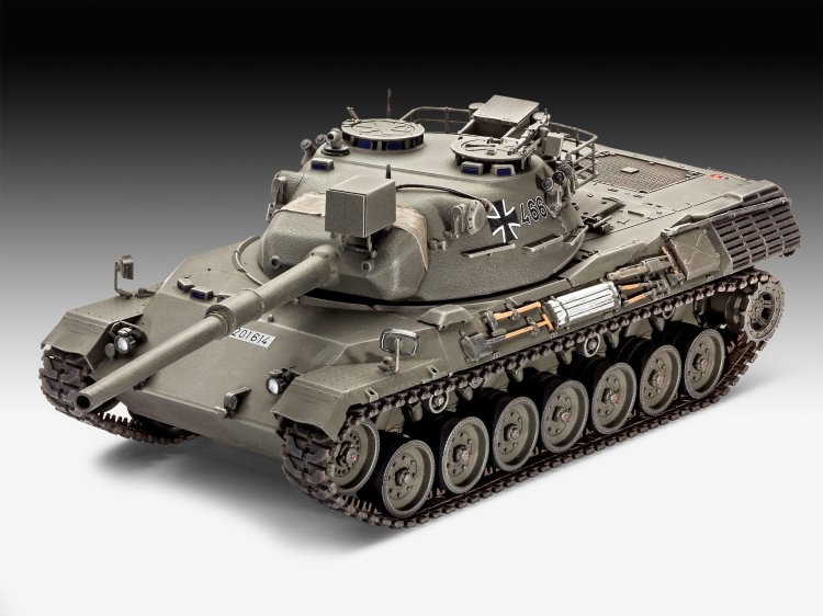 03240_Leopard_1_08.jpg