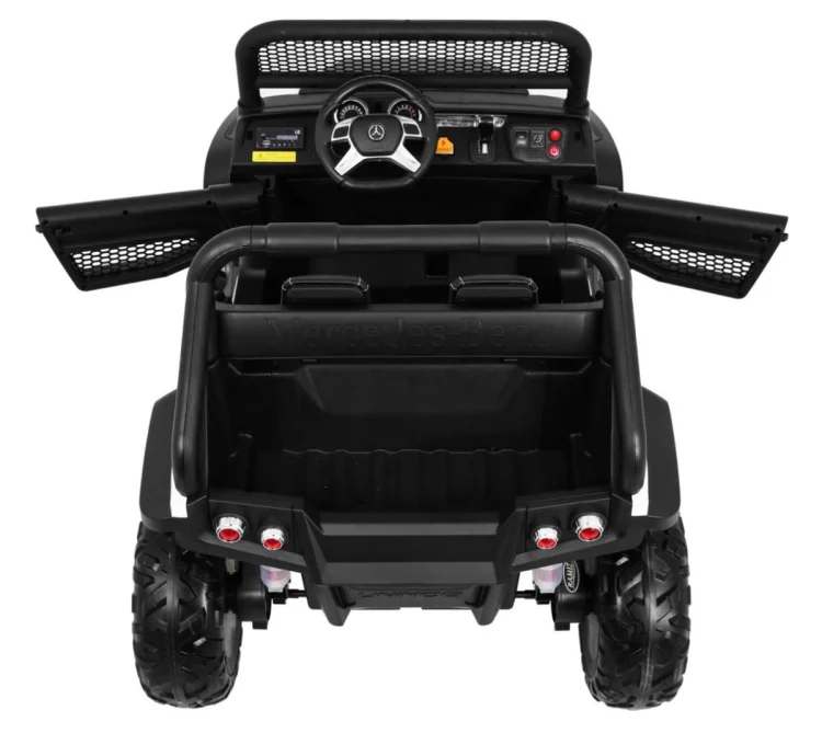 Pojazd Mercedes BENZ UNIMOG Biały