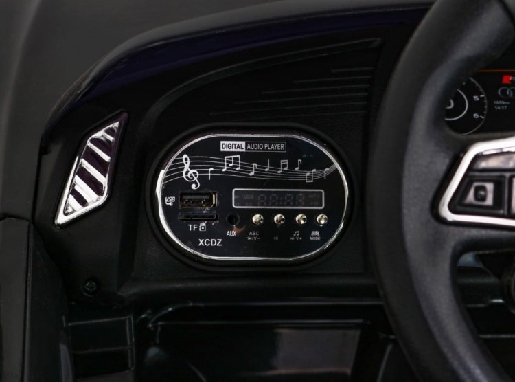 Audi R8 na akumulator dla dzieci Czerwony + Pilot + EVA + Wolny Start + MP3 LED