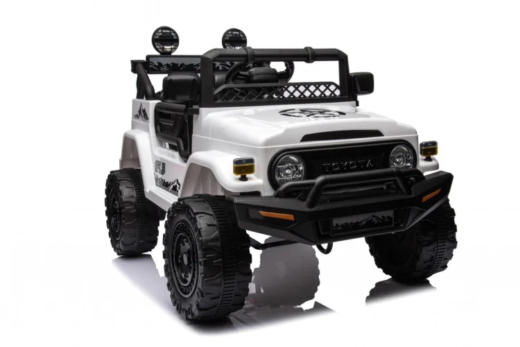 Pojazd Toyota FJ Cruiser Biały