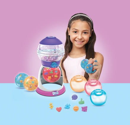 GNIOTKI-squeeze ball creator girl 1 - RGB 72.jpg