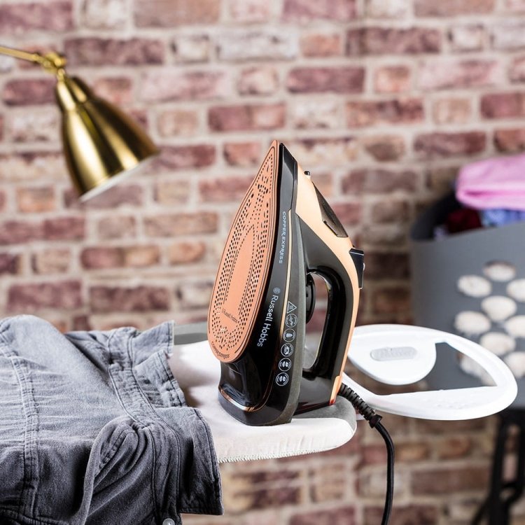 Żelazko RUSSELL HOBBS 23975-56