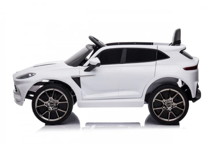 Pojazd Aston Martin DBX Biały