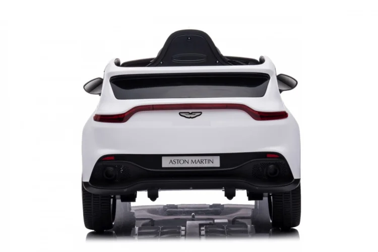 Pojazd Aston Martin DBX Biały