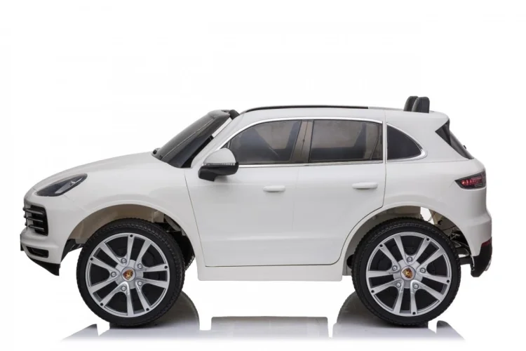 Pojazd Porsche Cayenne S Lakierowany Biały