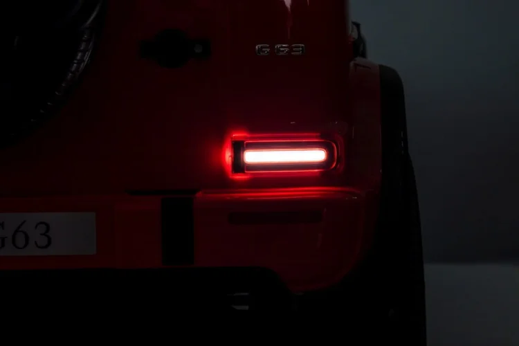 Pojazd Mercedes Benz G63 AMG XXL Czerwony