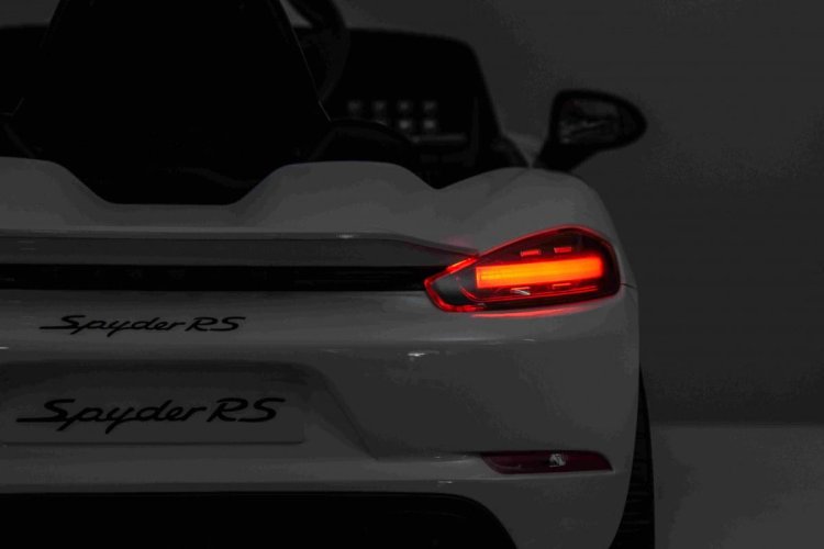 Pojazd Porsche 718 Biały MP4