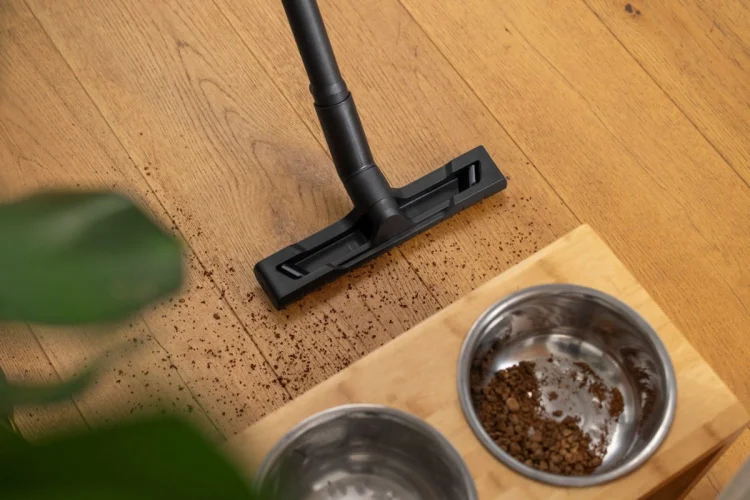 Odkurzacz piorący KARCHER SE 4 Plus - 1.081-170.0