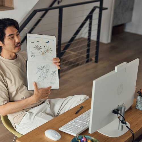 HP AiO 24-cr0312nw Ryzen 5 7520 23.8" FHD IPS 250nits AG 16GB DDR5 SSD512 Radeon 610M Cam720p kB+Mouse Win11 Shell White 2Y