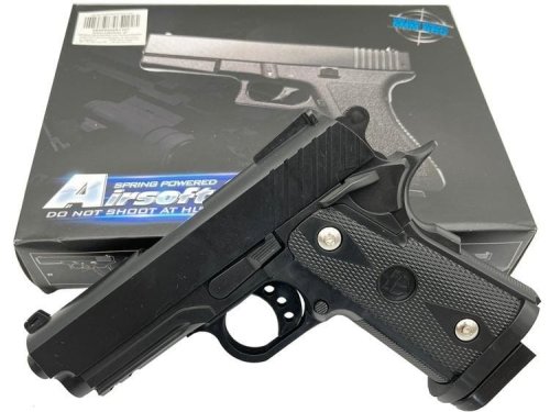 Pistolet V68