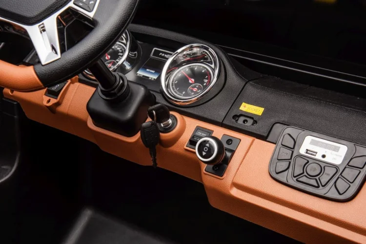 Pojazd Mercedes Benz MAYBACH G650 Czerwony