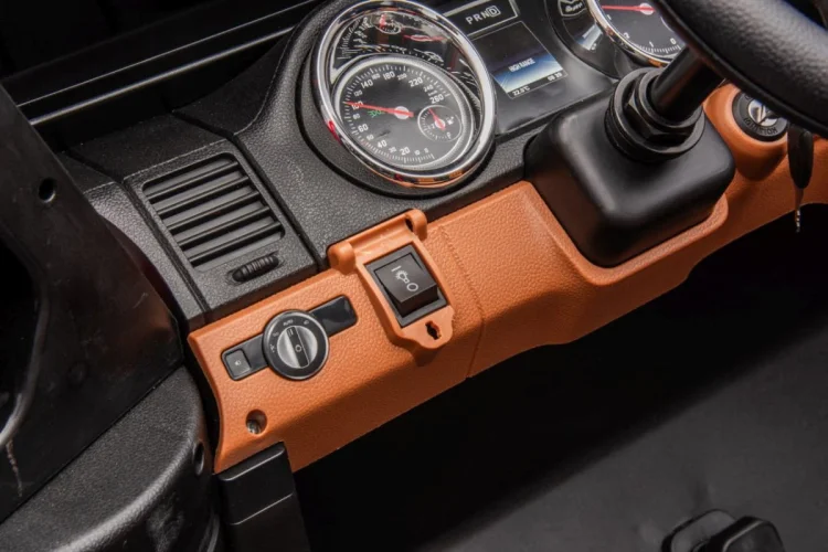 Pojazd Mercedes Benz MAYBACH G650 Czerwony