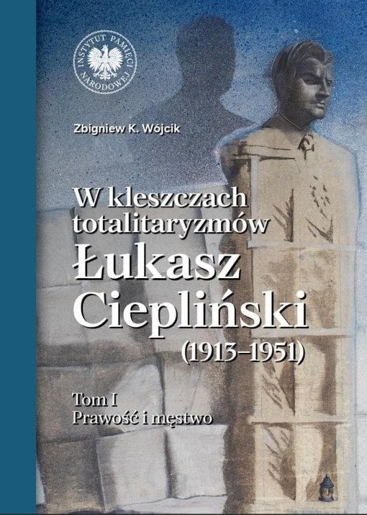 W kleszczach totalitaryzmów