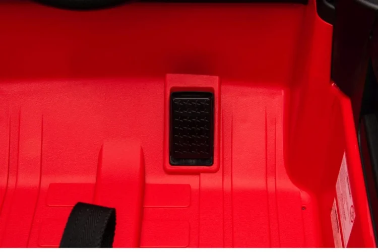 Pojazd Toyota PRADO Czerwony