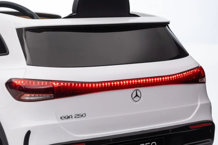 Pojazd Mercedes Benz EQA 250 Biały