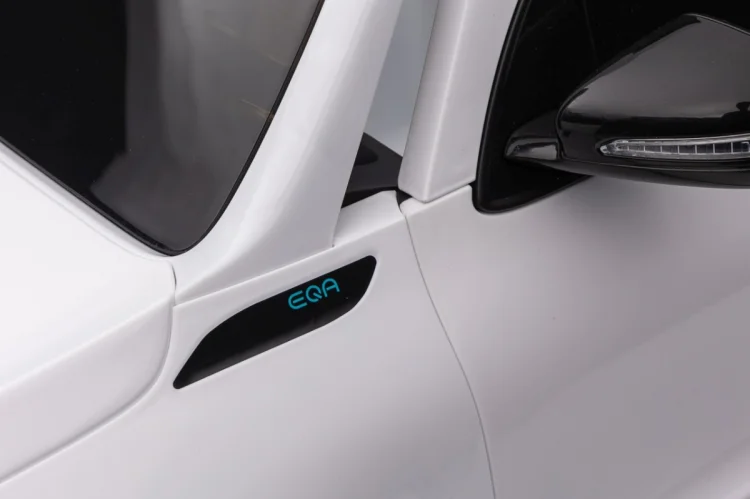 Pojazd Mercedes Benz EQA 250 Biały