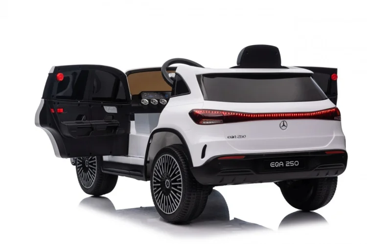 Pojazd Mercedes Benz EQA 250 Biały