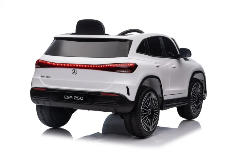 Pojazd Mercedes Benz EQA 250 Biały