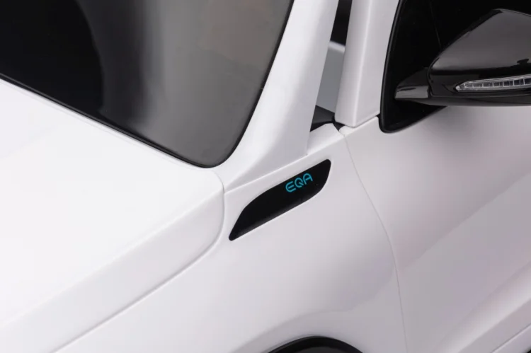Pojazd Mercedes Benz EQA 250 Biały