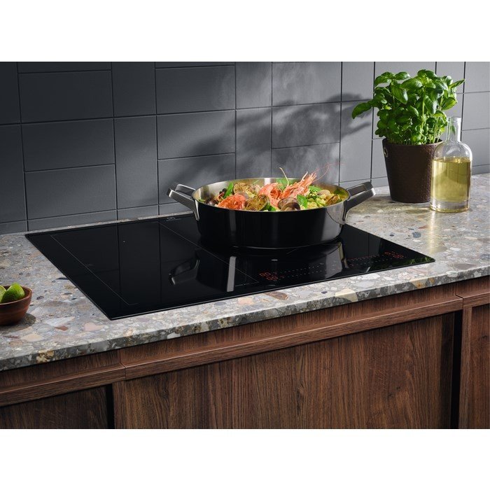Płyta indukcyjna ELECTROLUX EIS62453IZ