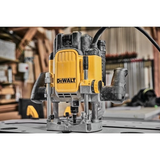 DEWALT FREZARKA GÓRNOWRZECIONOWA 2300W DWE625