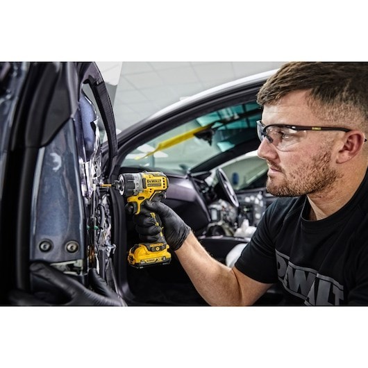 DeWalt Wkrętarka akumulatorowa DCF601D2-QW