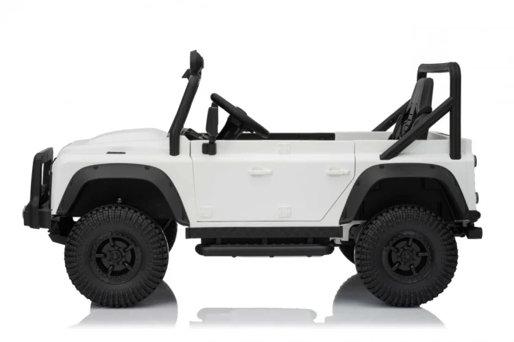 Pojazd Land Rover Defender 110 SVX Concept Biały
