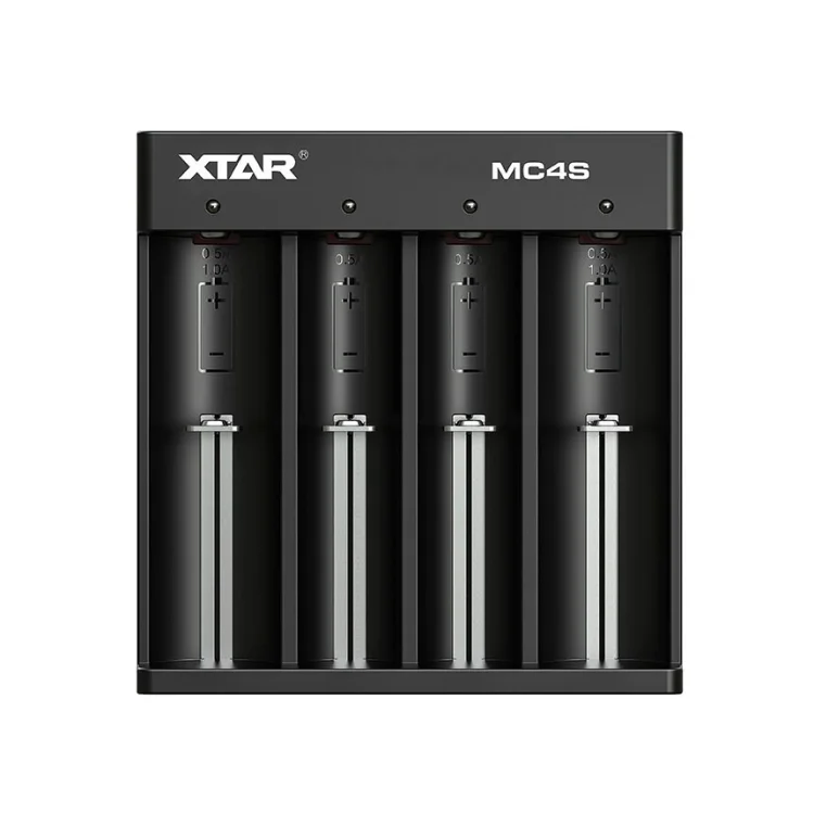 XTAR ŁADOWARKA DO AKUMULATORÓW CYLINDRYCZNYCH LI-ION MC4S