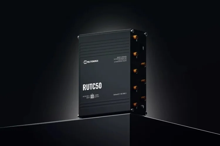 Teltonika RUTC50 router bezprzewodowy Gigabit Ethernet Dual-band (2.4 GHz/5 GHz) 5G Czarny