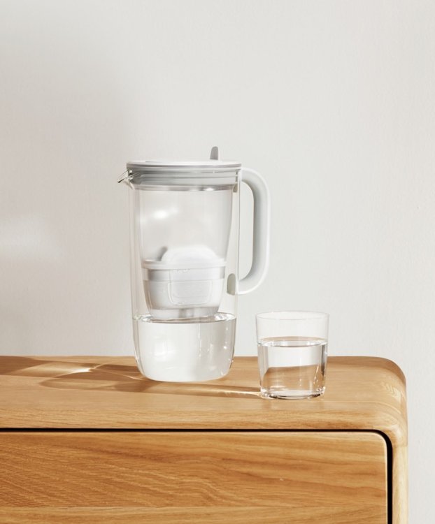 Dzbanek filtrujący Brita Glass+1 Maxtra Pro PP (szary)