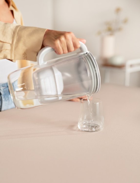 Dzbanek filtrujący Brita Glass+1 Maxtra Pro PP (szary)