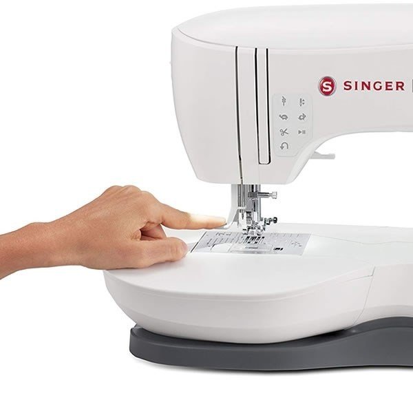 Maszyna do szycia Singer SE300