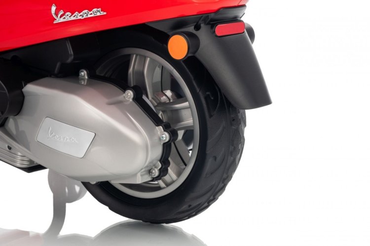 Pojazd Skuter Vespa ROMA Czerwony