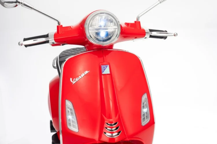 Pojazd Skuter Vespa ROMA Czerwony