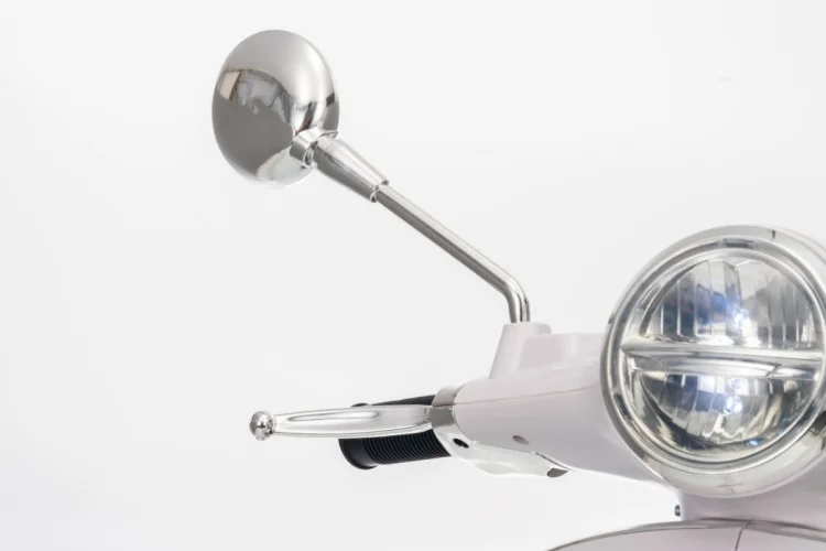 Pojazd Skuter Vespa ROMA Biały