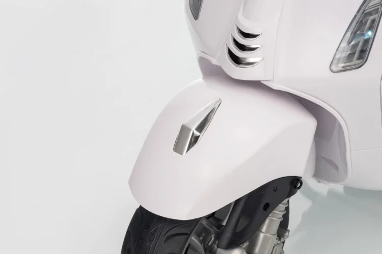 Pojazd Skuter Vespa ROMA Biały