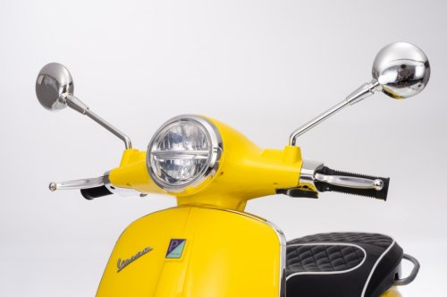 Pojazd Skuter Vespa ROMA Żółty