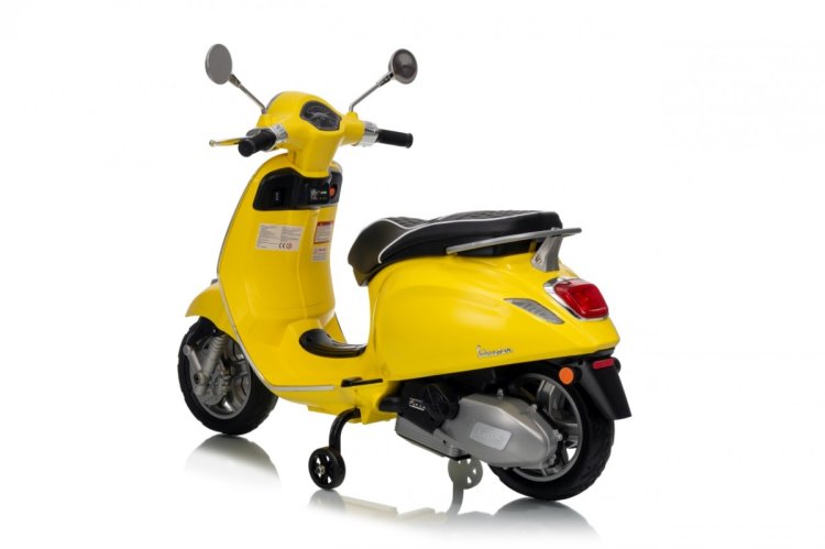 Pojazd Skuter Vespa ROMA Żółty