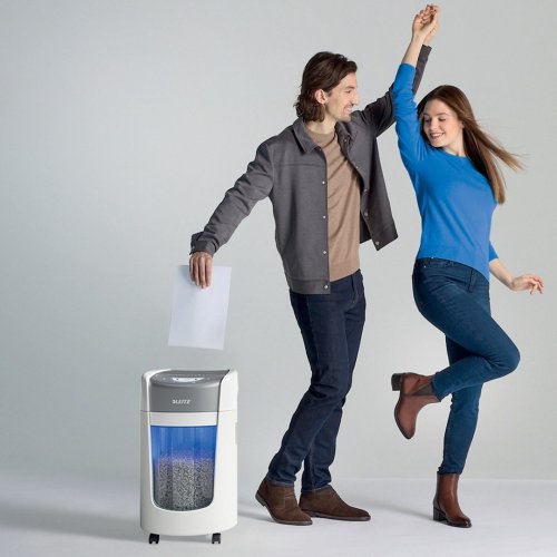 Niszczarka Leitz IQ OptiMax Home Office 225, 15l, P5, 6 kartek, Automatyczny Start/Stop, Funkcja cofania, Obrotowy pojemnik - 33% większa pojemność na